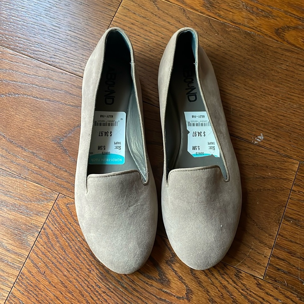 Ballet Slipper Style Slip On sz 5.5